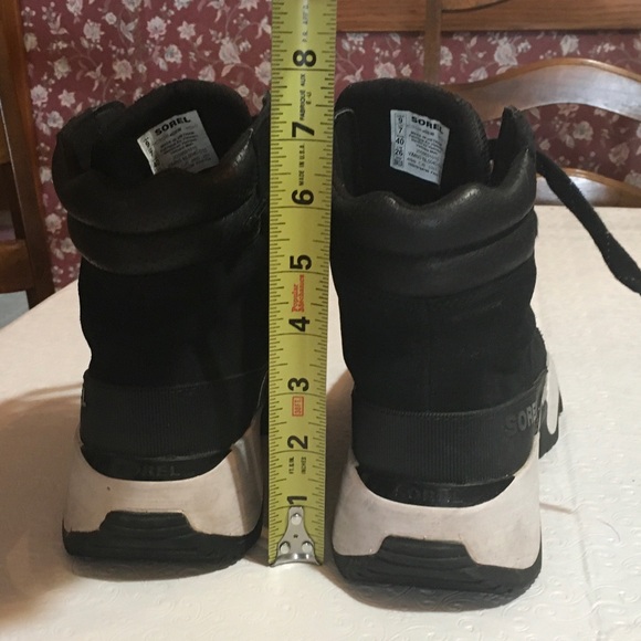 Sorel Suede Hiking waterproof boot - Picture 6 of 9